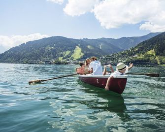 AlpenParks Hotel & Apartment Central Zell am See - Zell am See