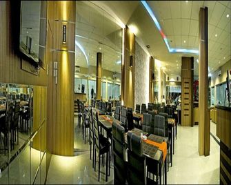 Benteng Hotel Pekanbaru - Pekanbaru - Restaurace