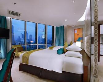 The Grove Suites - Jakarta - Bedroom