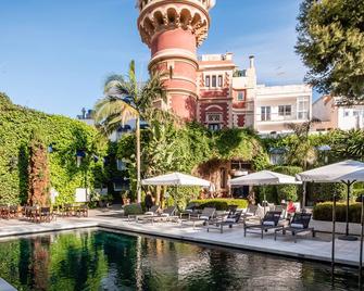 Medium Sitges Park - סיטגס - בריכה