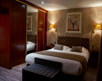 Hôtel de Bourgogne - Mâcon - Habitación