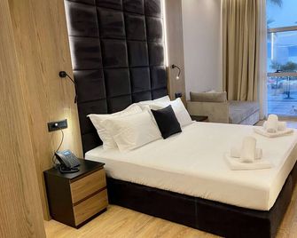 Elmar Hotel - Vlorë