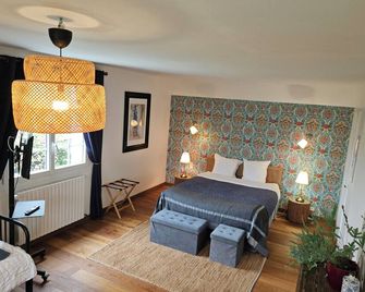 Bed and Breakfast Saultchevreuil, sur la route du Mont Saint Michel - Villedieu-les-Poêles - Schlafzimmer