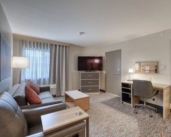 Candlewood Suites Milwaukee Airport-Oak Creek By IHG - Oak Creek - Huiskamer