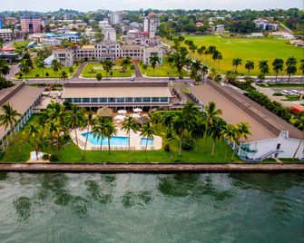 Holiday Inn Suva by IHG - Suva - Gebouw