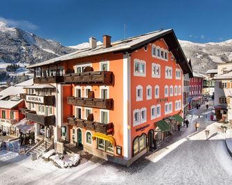Aurora Appartements inklusive freiem Thermeneintritt - Bad Hofgastein - Gebäude