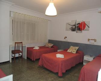 Hostal Cumbre - Saragossa - Schlafzimmer