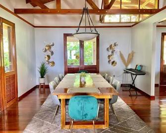 Hidden Gem w/Chimney, Jacuzzi & Heated Pool - Adjuntas - Dining room