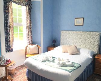 Cannon House Hotel - Rothesay - Bedroom