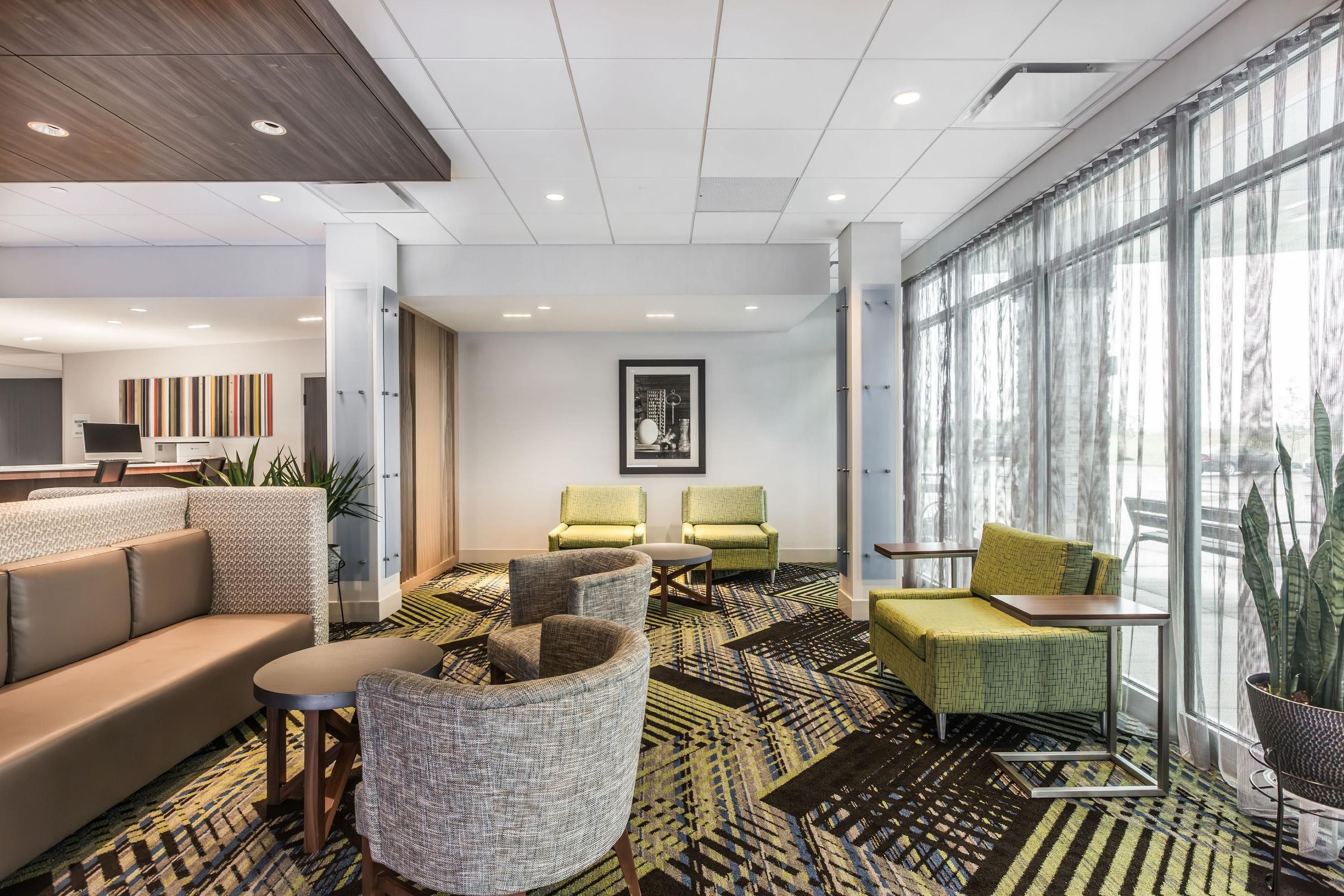Holiday Inn Express & Suites Welland By IHG - Welland - Lounge