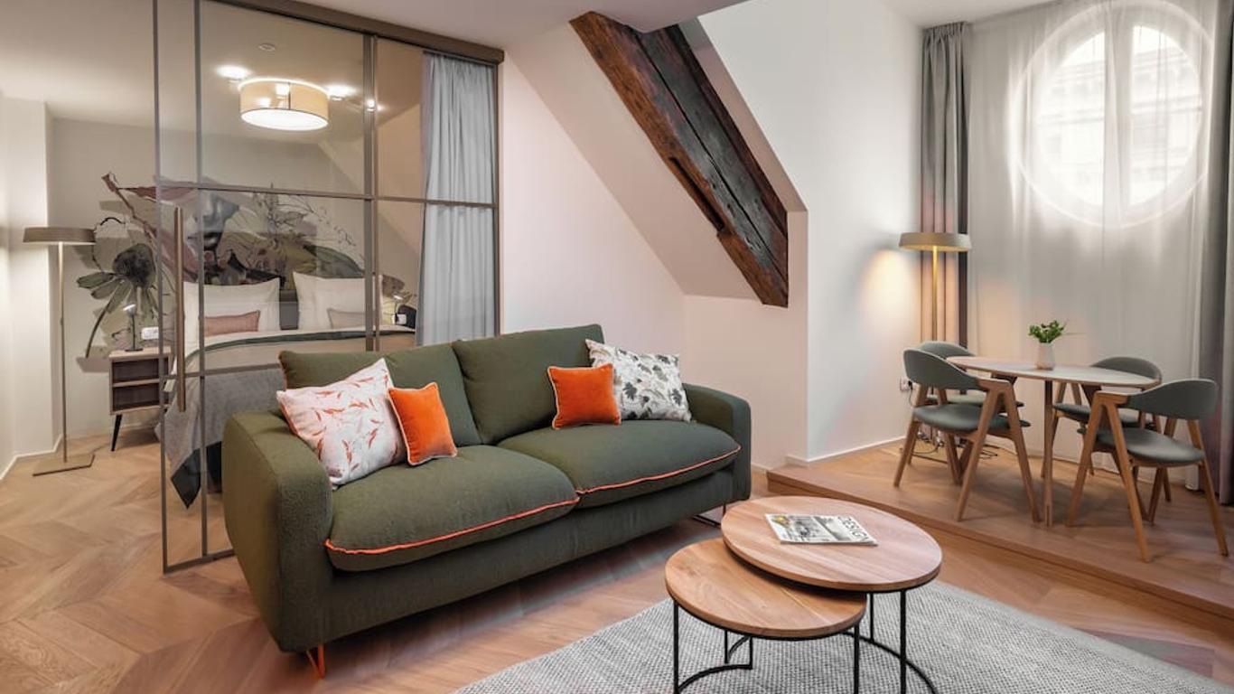 ذا بوتانيست باي أدريز