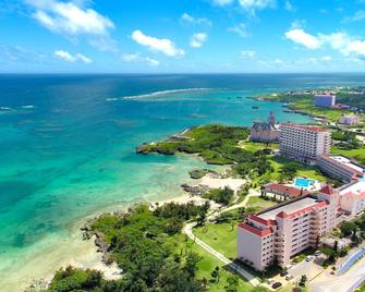 Hotel Breezebay Marina - Isla de Miyakojima - Vista del exterior