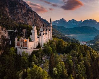 Villa Ludwig Suite Hotel - Schwangau