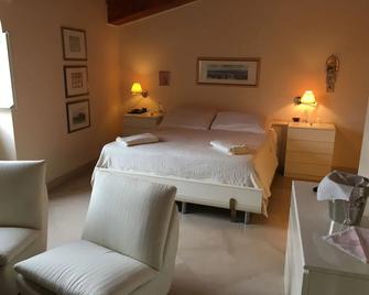Palazzo Sottile Meninni - Gravina in Puglia - Slaapkamer