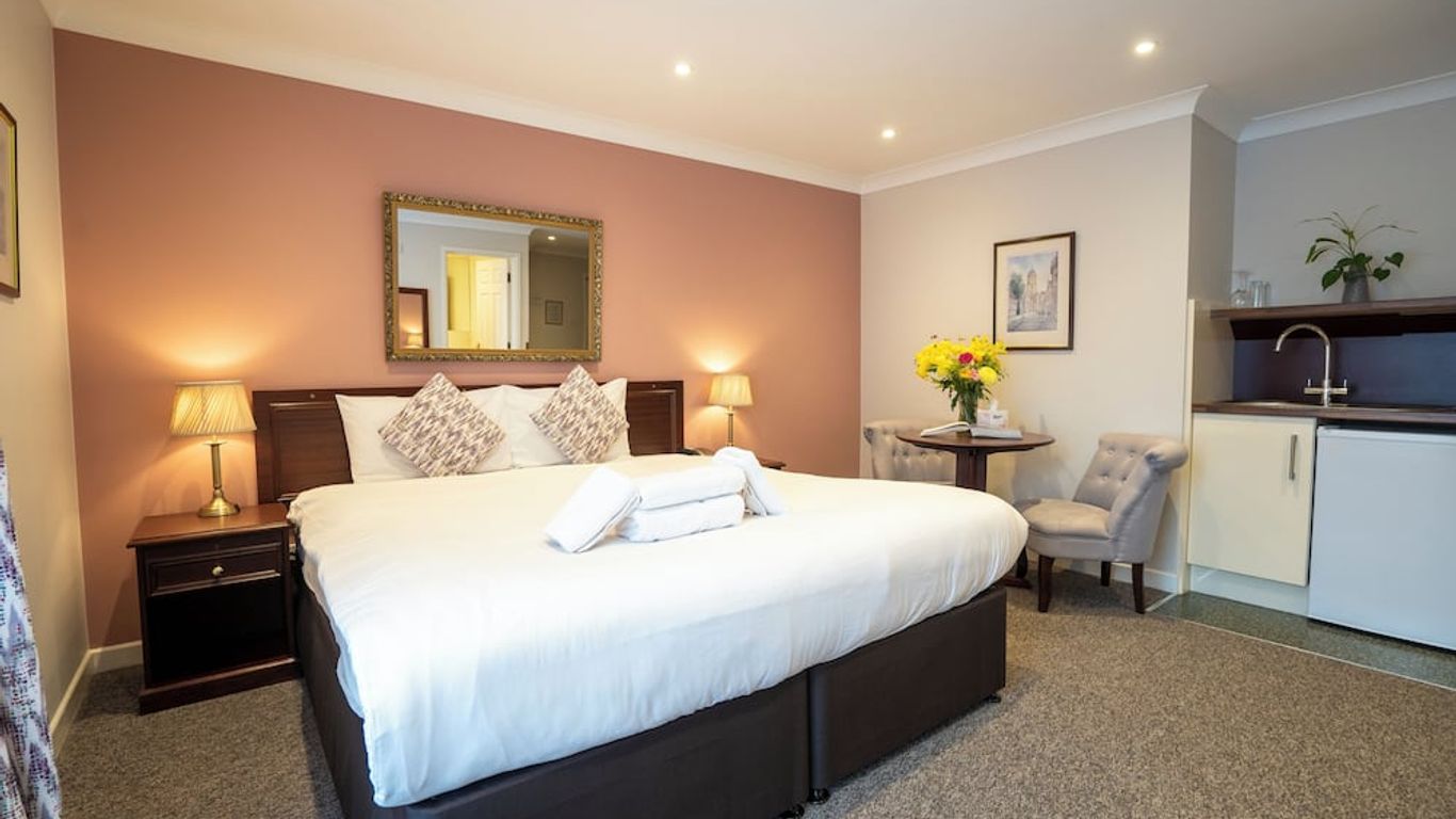 Marlborough House - Guest House