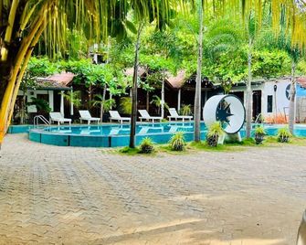 Trinco Star Cabana - Trincomalee