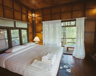 Baan Suphanbhum - Teddu Inn Maekampong - Ban Sahakon - Habitación