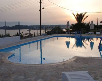 Long View Resort & Spa Rooms & Apartments - Porto Cheli - Pool