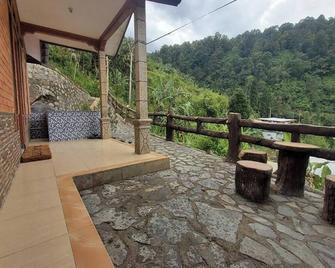 Villa Zoya 2 - Bogor - Patio