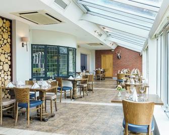 Macdonald Craxton Wood Hotel & Spa - Ellesmere Port - Restaurant