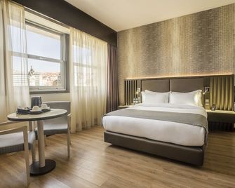 إتش إف فينيكس ليزبوا - لشبونة - غرفة نوم