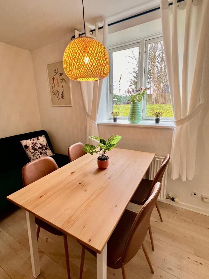 5 min walk to LEGO house-50m2 apartment A – Billund
