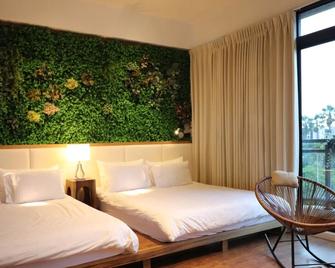 Song Qian Brigade - Lugang Township - Bedroom