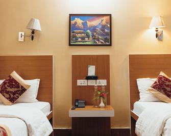 Jungle Safari Lodge,chitwan - Bharatpur