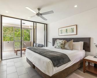 Paradise Bound A Rooftop Resort Retreat - パーム・コーブ - 寝室