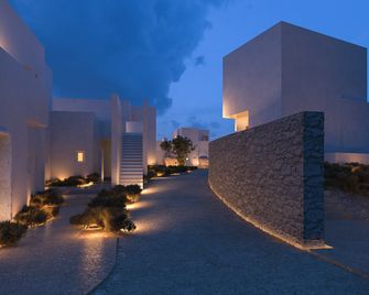 Milos Cove - Plaka - Clădire