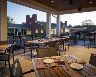 The Ohioan Hotel and Event Center - Lewis Center - Restaurace