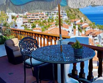 Hamilton Cove ocean front luxury Villa Spectacular Views with electric cart - Avalon - Balcony