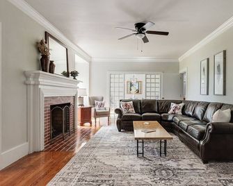 The Lucky Chance House - Franklin, Ky - Franklin - Wohnzimmer