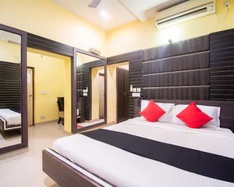 Capital O 1487 Hotel Gardenia - Calcuta - Habitación