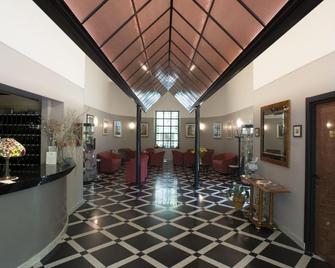 Hotel Salus - Medesano - Lobby
