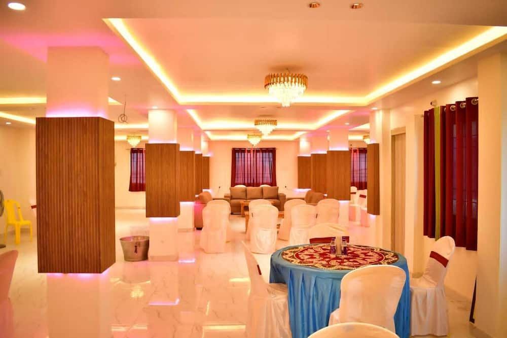 Hotel O Sagar Luminoire Hotel & Banquet Hall thumbnail 3