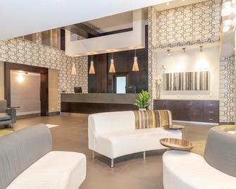 Sandman Hotel and Suites Abbotsford - Abbotsford - Recepció