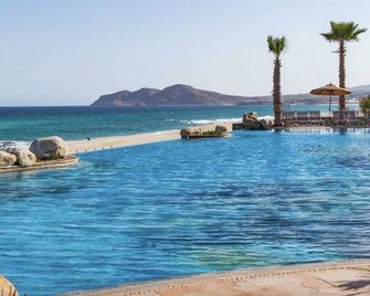 2 Bedroom Villa Valencia - Other Size Suite Also Available - San José del Cabo - Pool