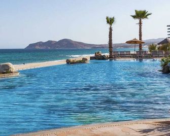 2 Bedroom Villa Valencia - Other Size Suite Also Available - San José del Cabo - Pool