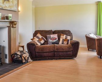 Little Glengyre Farm - Stranraer - Living room
