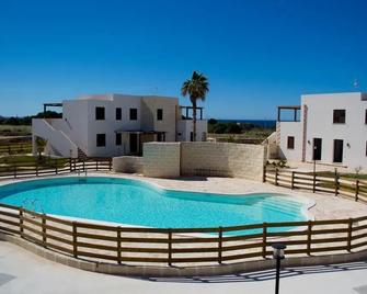 Boa Vista Favignana - Home&Beach - Favignana - Pool