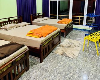 Livin Waves Beach stay and cafe - Gokarna - Bedroom