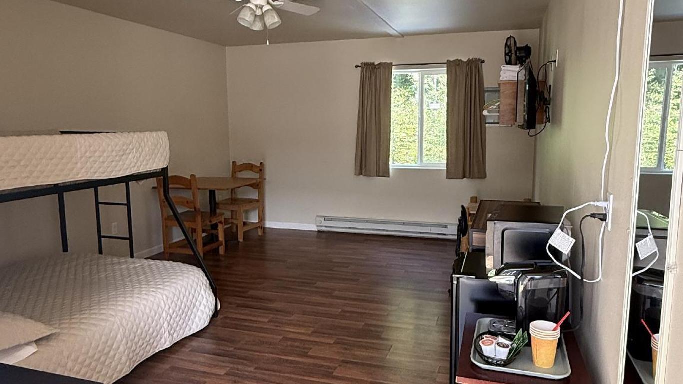 Denali Rainbow Village RV Park and Motel