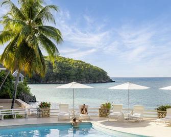 Couples Sans Souci - Ocho Rios - Patio