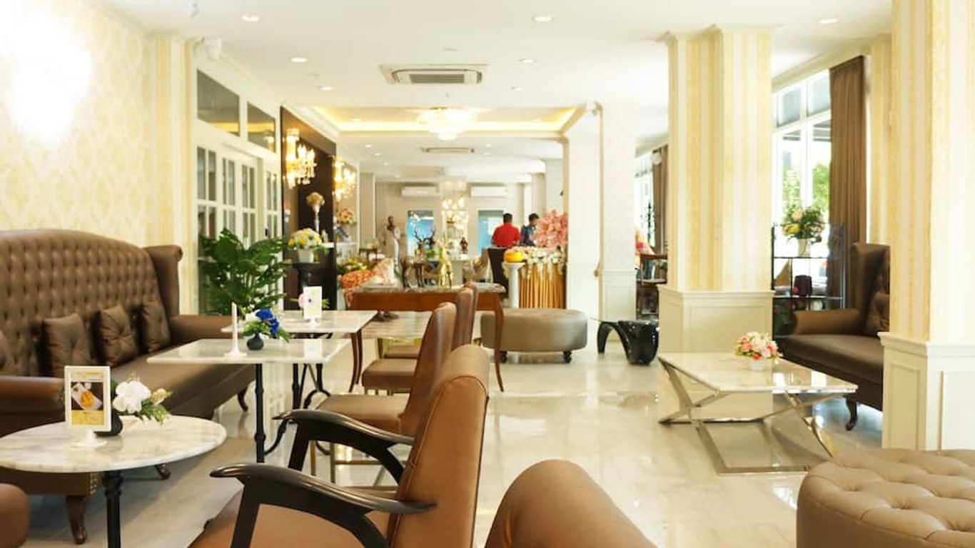 Westgate Residence Hotel