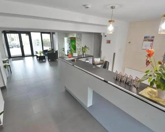 Twój Hostel Bytom - Bytom - Rezeption