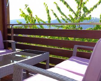 Haus Gerda in Bodenwerder - Hehlen - Balkon