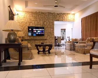 Morgah Resort Villas - Rawalpindi - Lobby