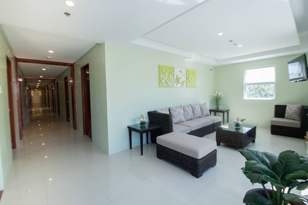 Shore Time Dormitel - בורקאי - לובי