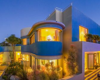No5 Boutique Art Hotel by Mantis - Port Elizabeth